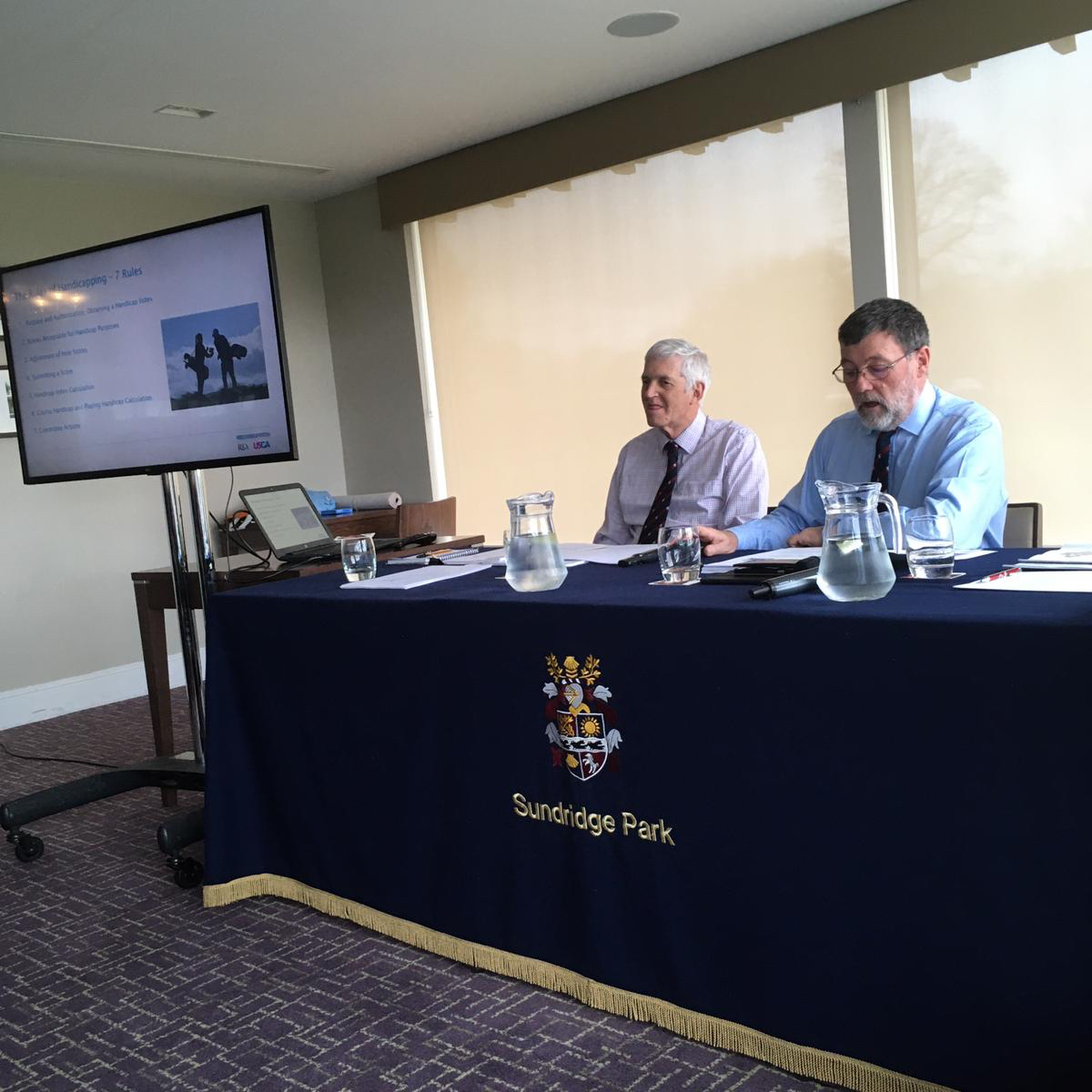 Kent_Golf_'s tweet photo. An enjoyable day today for the first of the Kent Golf World Handicap System workshops at Sundridge Park Golf Club. ⛳️🏌🏻♂️
A huge thank you to Sundridge Park Golf Club for hosting
#WHS #KentGolf #Support #growingthegame #handicapsystem https://t.co/tQSxaoIbxX