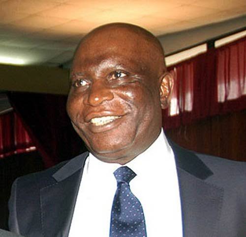 LASUOfficial's tweet photo. VC CONGRATULATES RT. JUSTICE GEORGE OGUNTADE ON 80TH BIRTHDAY
The Vice Chancellor, Prof. Olanrewaju Adigun Fagbohun, SAN, NPOM, has, on behalf of the Univ. Community, congratulated the Chancellor, Rt. Justice George Adesola Oguntade (CFR, CON) on his 80th Birthday anniv. (1/3) https://t.co/K5TxL1sYIs