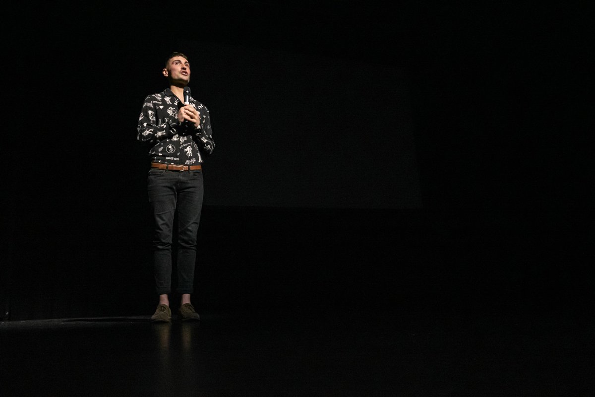 Londoners! 🇬🇧
Get yourselves down to the <a href="/RGS_IBG/">Royal Geographical Society (with IBG)</a> tomorrow night, for a Wilderland Festival's premiere London event ft. founder Dan O'Neill (@Muzique).  
Showing 8 of the best wildlife films from around the world!
📽️🌿🎞️🐦
Get your tickets now: pleasance.co.uk/event/wilderla…