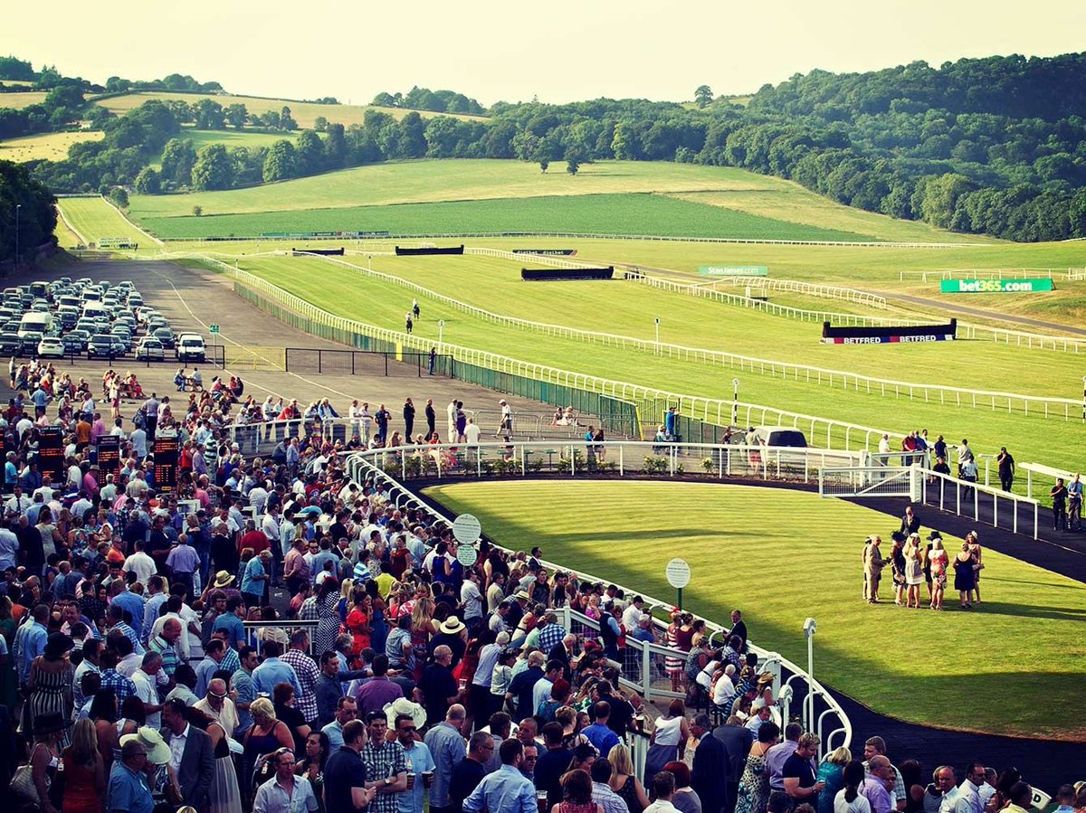 Delighted to announce our inaugural ‘The Events Room’ race-day on Thursday 16th July is now over 50% sold. We have a great day lined up for racing enthusiasts and ‘the best dressed’. For further details contact enquiries@theeventsroom.co.uk #eventsroomontheroad