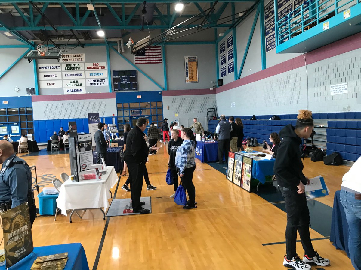 Thank you to all of the students and businesses that were involved in today’s Career Fair at Wareham High School!