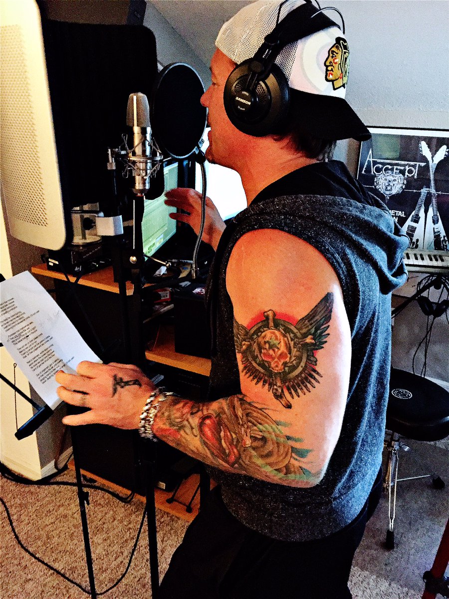 Chris @IAmJericho sent me this exclusive photo a while back of him tracking the vocals for my @BlackSabbath project. He nailed War Pigs! Also features @dUgpinnick_ (King's X) on bass and awesome lead guitar by @ScottiHill (Skid Row). Enjoy: youtu.be/VDrvpc-8ln0