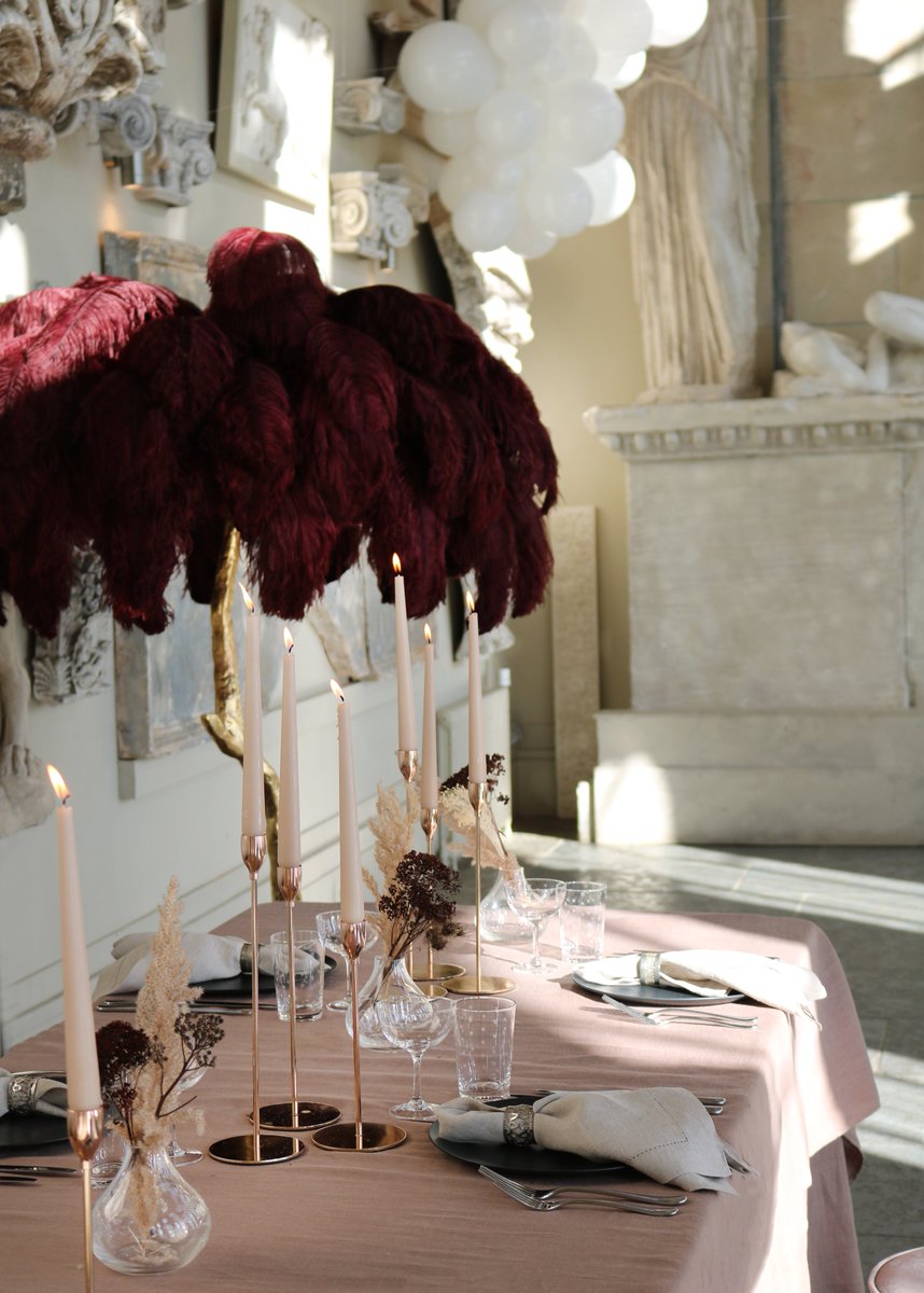 moderngrandtour's tweet image. DINNER BY CANDLELIGHT // The perfect glassware for toasting any occasion, Table styled by @sophieaynhoe Visit amoderngrandtour.com #amoderngrandtour #aynhoepark #interiordesign #interiors #design #tablescapes #tablesetting #glassware #interiordesigner #wishlist