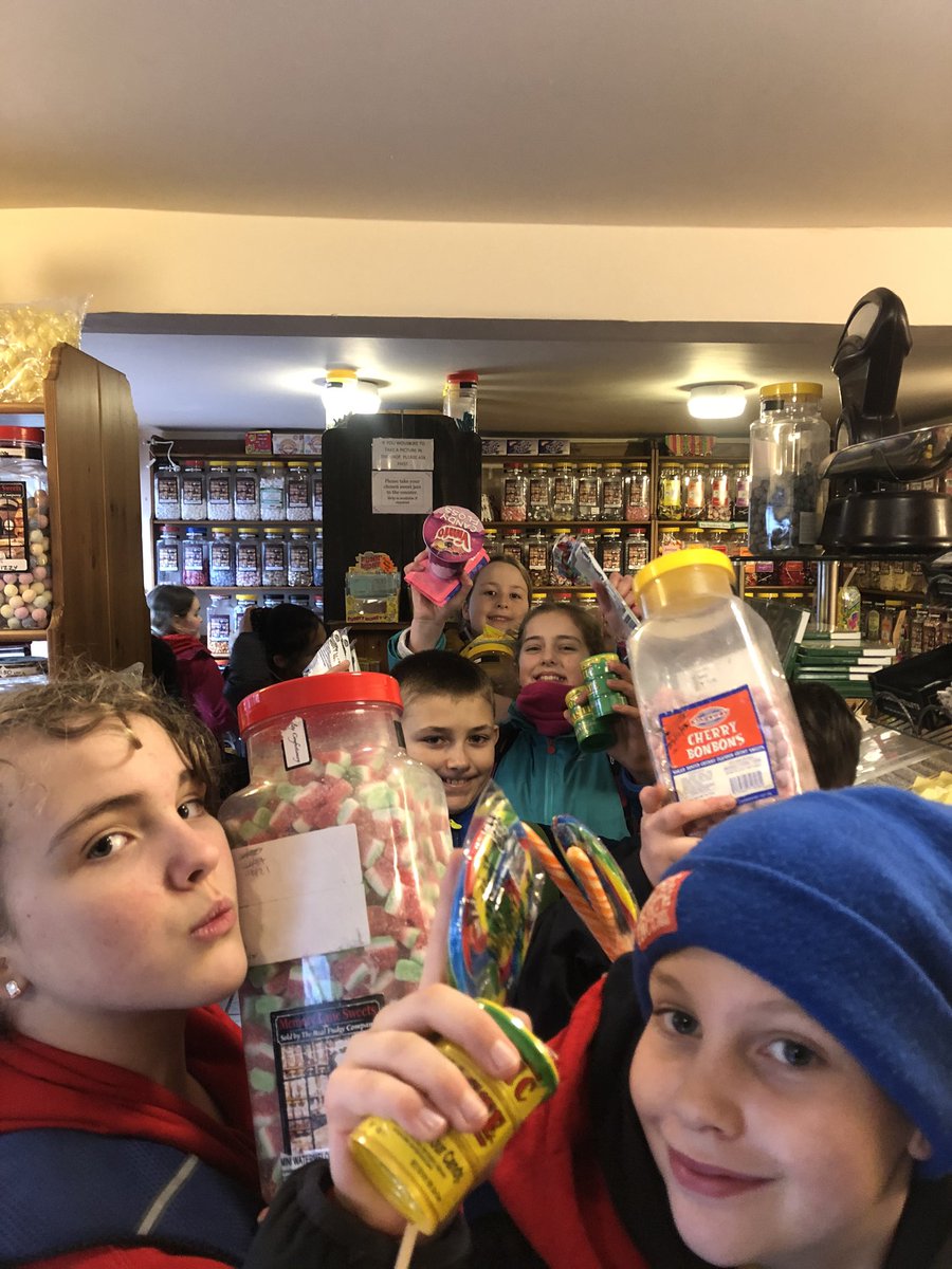 Beth Saville tweet media