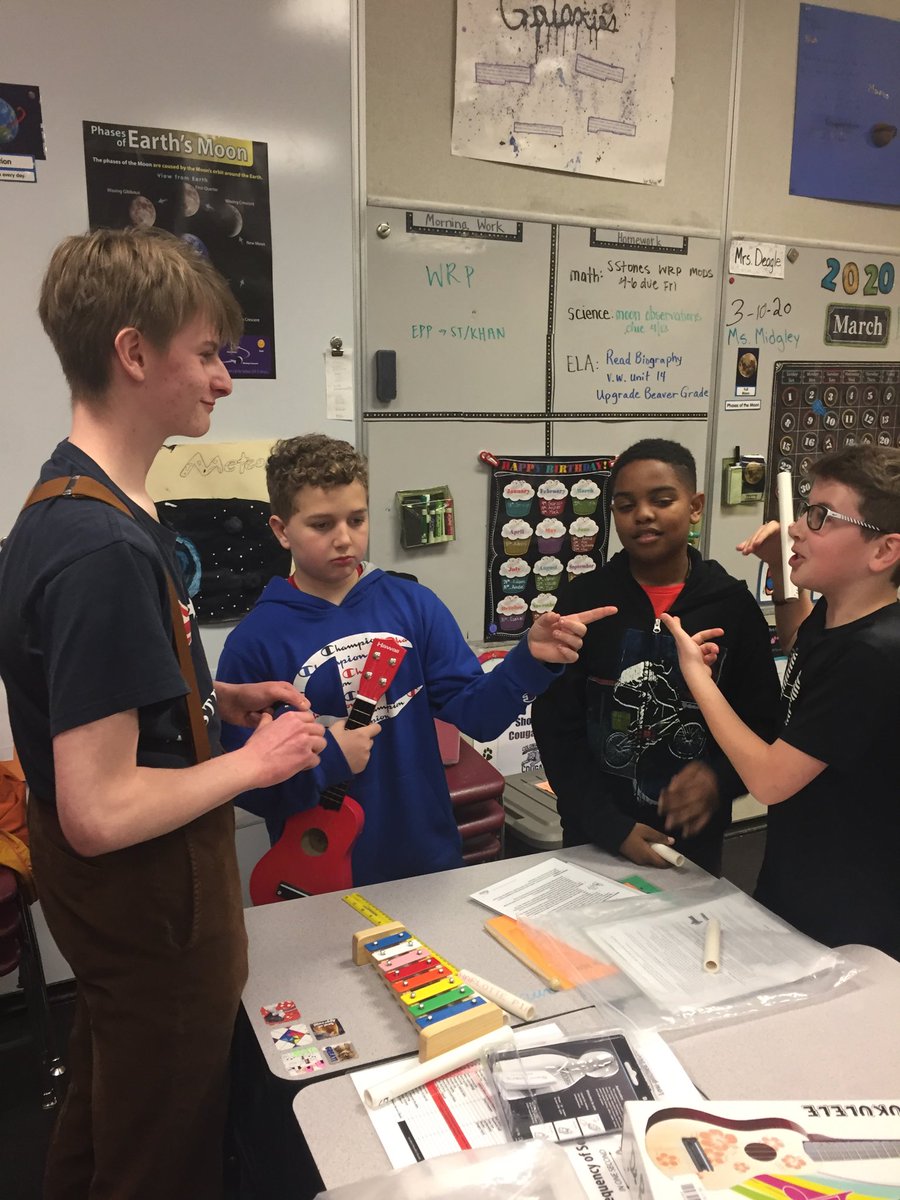 kdeagle5's tweet photo. Thank you Ohio Energy Project and TWHS for an afternoon filled of fun science exploration and learning! @ColHillsElem⁩ #itsworthit ⁦@wcsdistrict⁩ https://t.co/81onVAEIAr