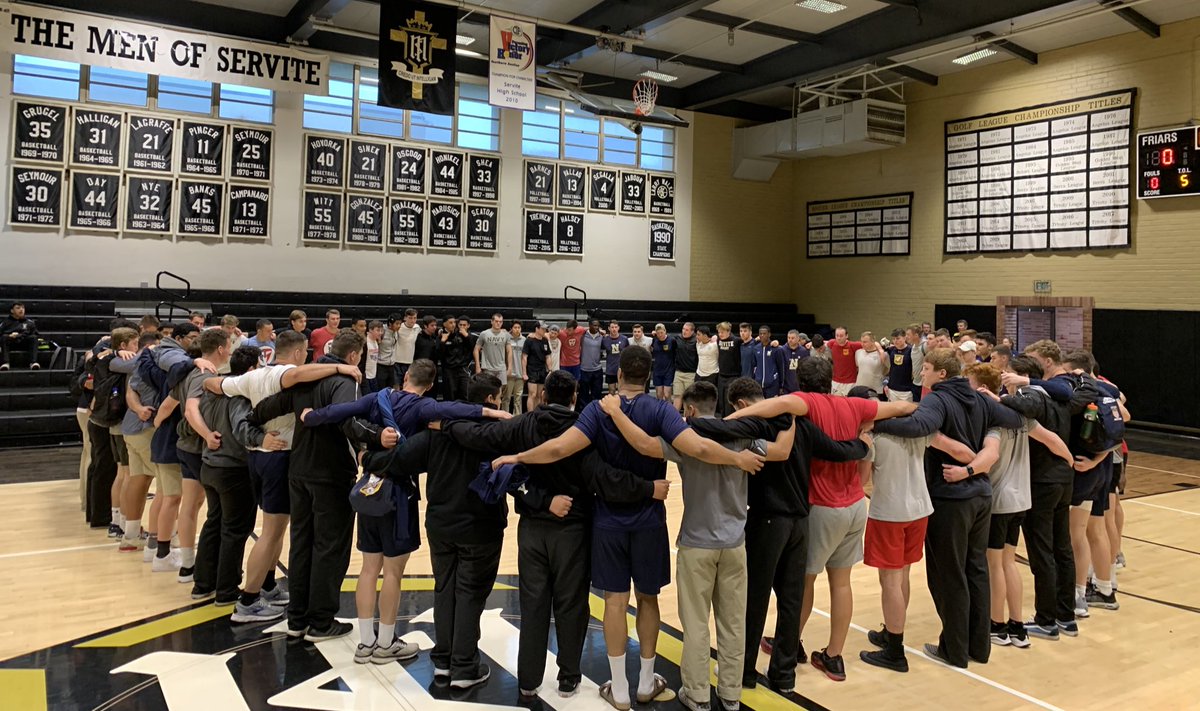 Servite Club Rugby (@serviterugby) on Twitter photo Team mix up. @USNAMensRugby <a href="/ServiteRugby/">Servite Club Rugby</a> Blessing the food before team meal. #FriarRuggers #NavyRugby πβ«οΈβͺοΈ #MENOFSERVITE #CREDO Team mix up. @USNAMensRugby <a href="/ServiteRugby/">Servite Club Rugby</a> Blessing the food before team meal. #FriarRuggers #NavyRugby πβ«οΈβͺοΈ #MENOFSERVITE #CREDO