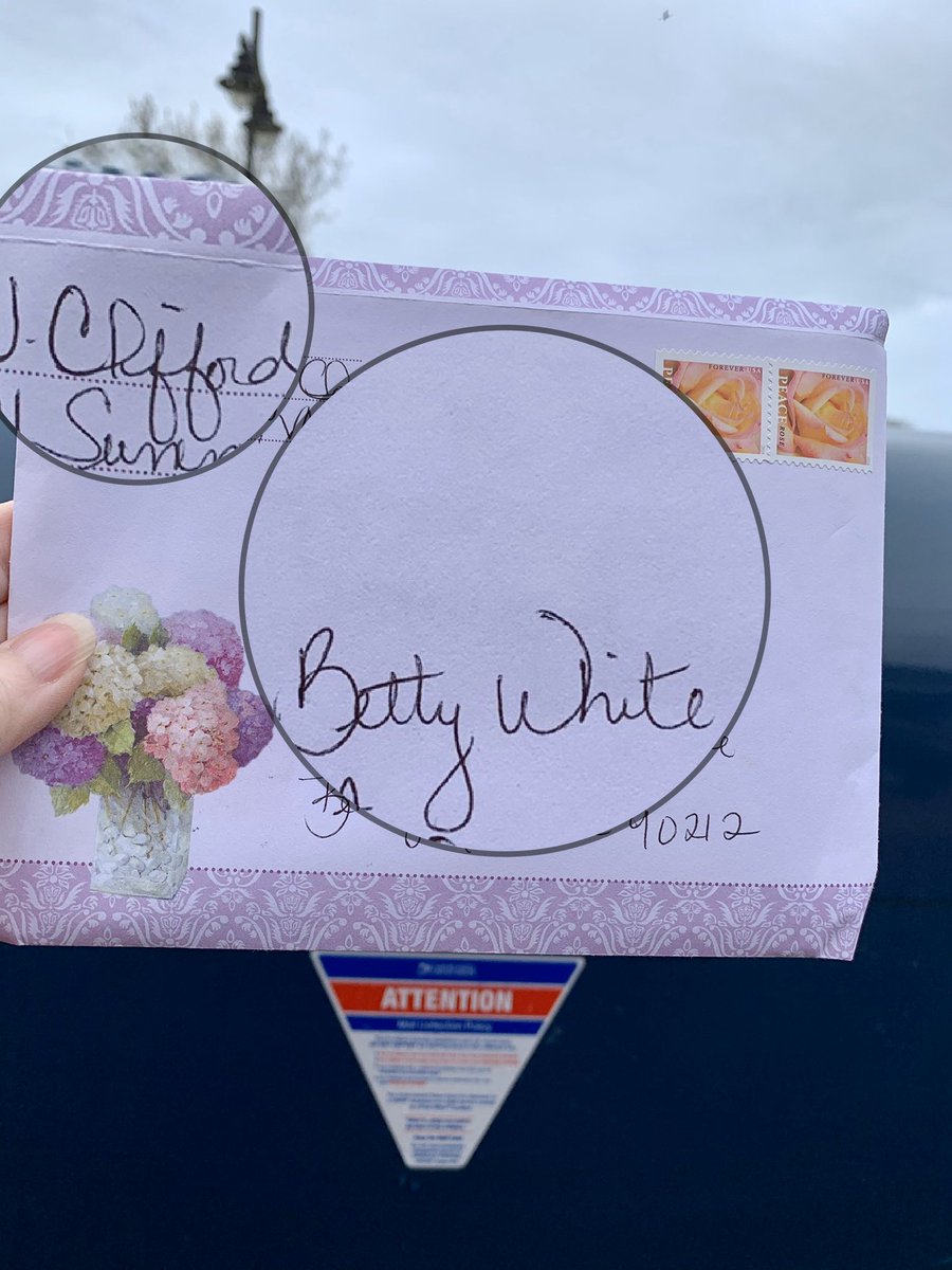 JkneeCliff's tweet photo. @BettyMWhite ... I just popped a special request for you in the mail. Hoping you can help me! https://t.co/DXJwkpJKER