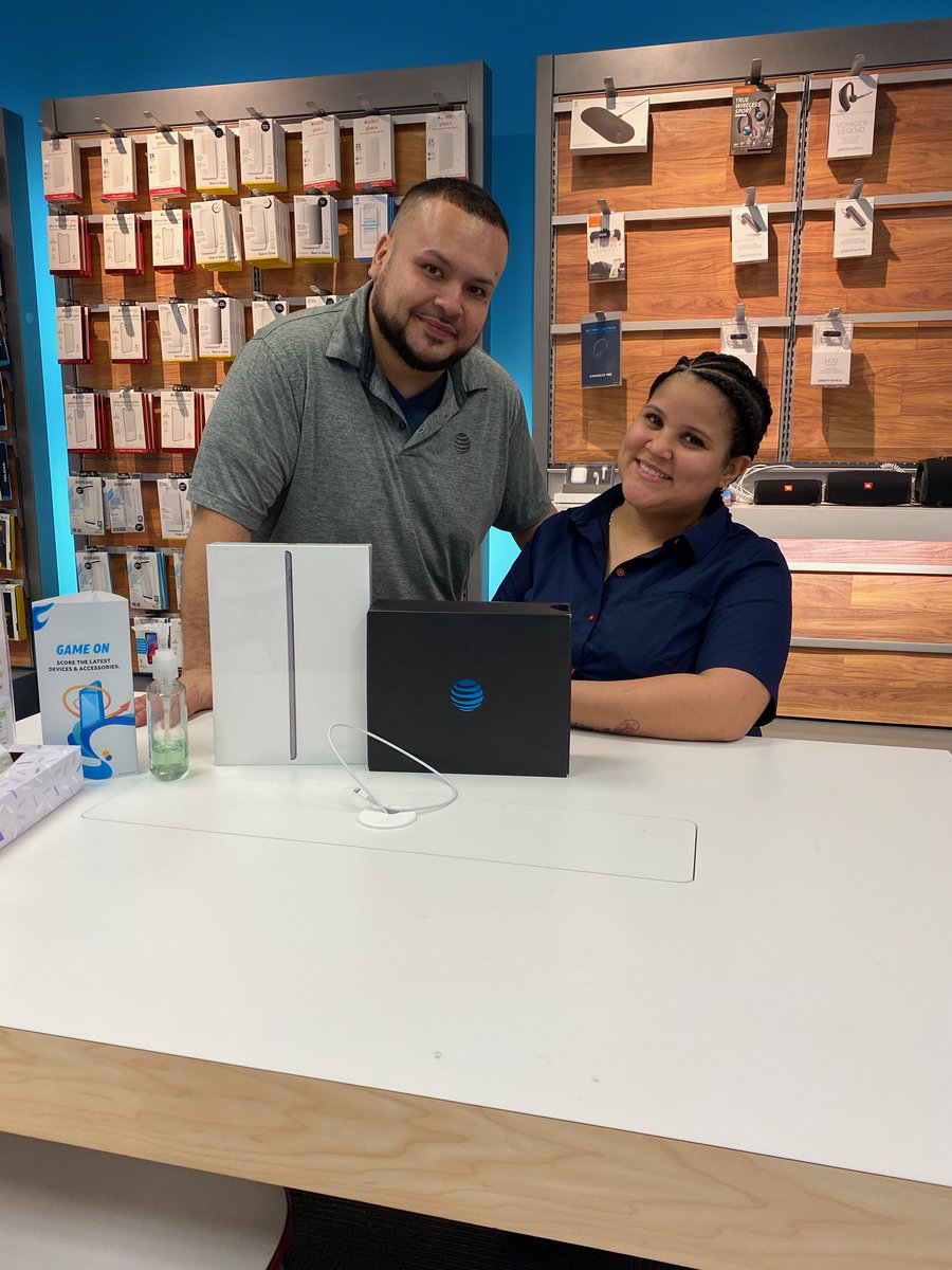 Here at 3545 Broadway we take great pride in providing a complete wireless and entertainment solution for our customers!! <a href="/Diddy1123/">David Vargas</a> @MaxAcevedo8 <a href="/judy_cavalieri/">Judy Cavalieri</a> <a href="/Danny_Perez_01/">Danny Perez</a> <a href="/JoseDel0603/">Jose Delgado</a>