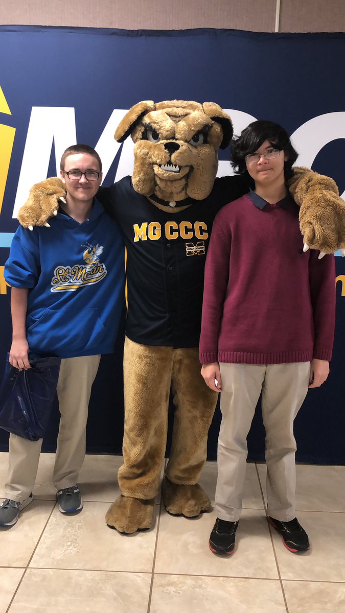 MGCCCRecruiting's tweet photo. Junior Draft is always cool with your bestfriend! #JuniorDraft2020 😀😇 https://t.co/AHcodTfIKI