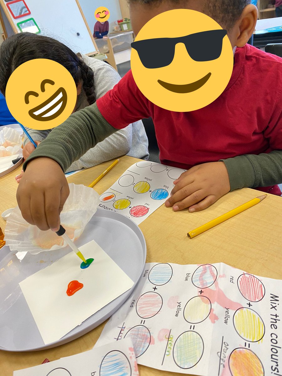 RonSouthernK's tweet photo. We’ve been exploring our new science centre in the centres room! We are learning to mix primary colours to create secondary colours! We can’t wait to share with you at student led conferences! We also sorted pictures &amp; chose 4 groups that we belonged to, to glue in our journals. https://t.co/cKZeFbrO6N