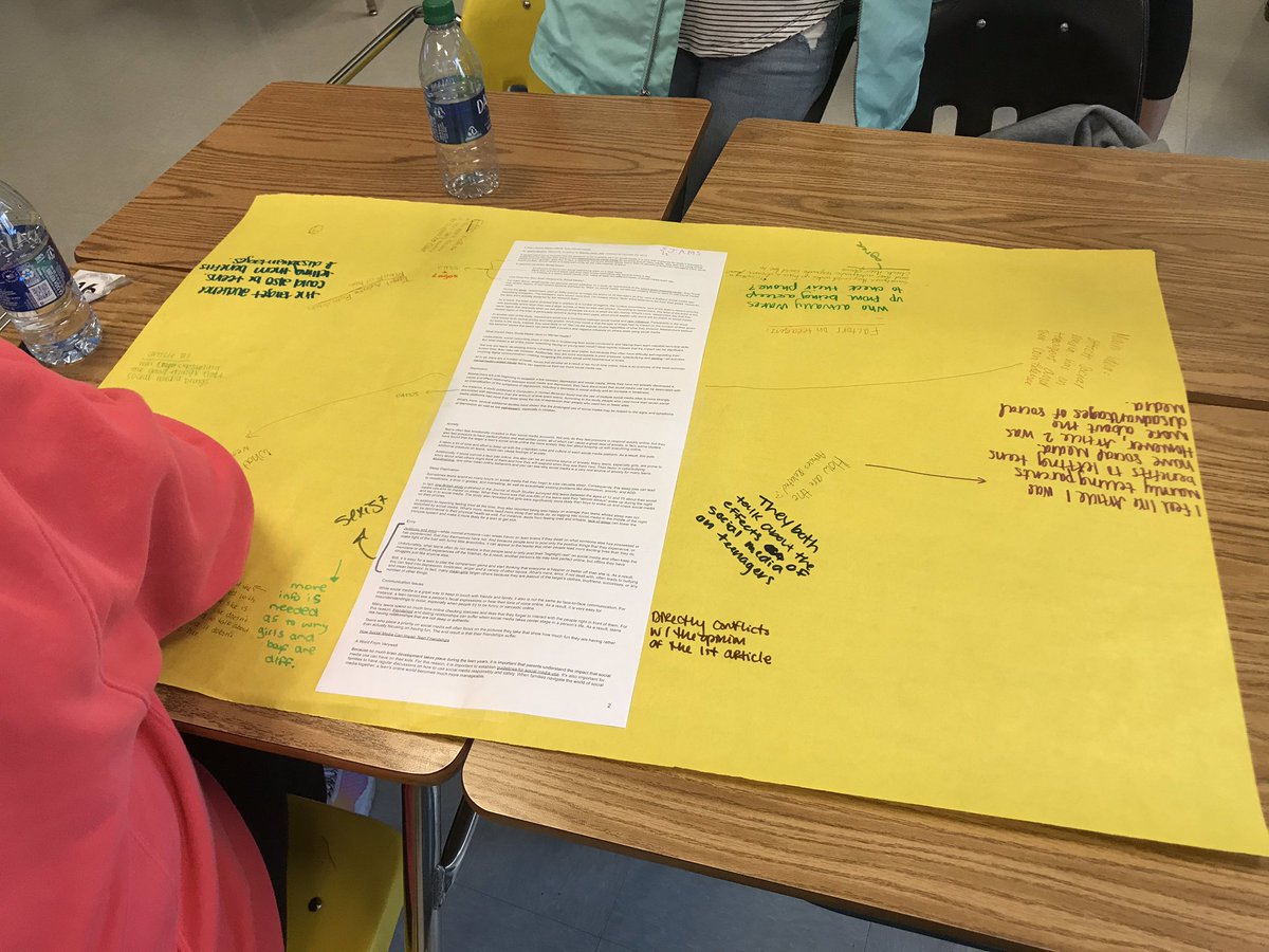HannMarissa's tweet photo. Today was an extra good day in room 200. ENG 1020 students prepared for their midterm tomorrow with a silent discussion. https://t.co/tGrqlAUcUV