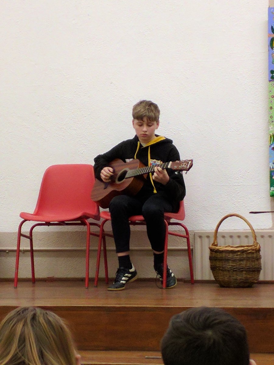 ArtsYpd's tweet photo. #superproud of our @AncientConnect1 yr 8 @Penrhyndewi pupils who joined Irish pupils from Ferns in a day of filming, animation creation, shared heritage discovery and incredible performances of stories, song &amp; music. #ypdtalent
@StDavidsCath @TyrPererin @OrielyParc @st_ideas https://t.co/7iVCiGPFZk