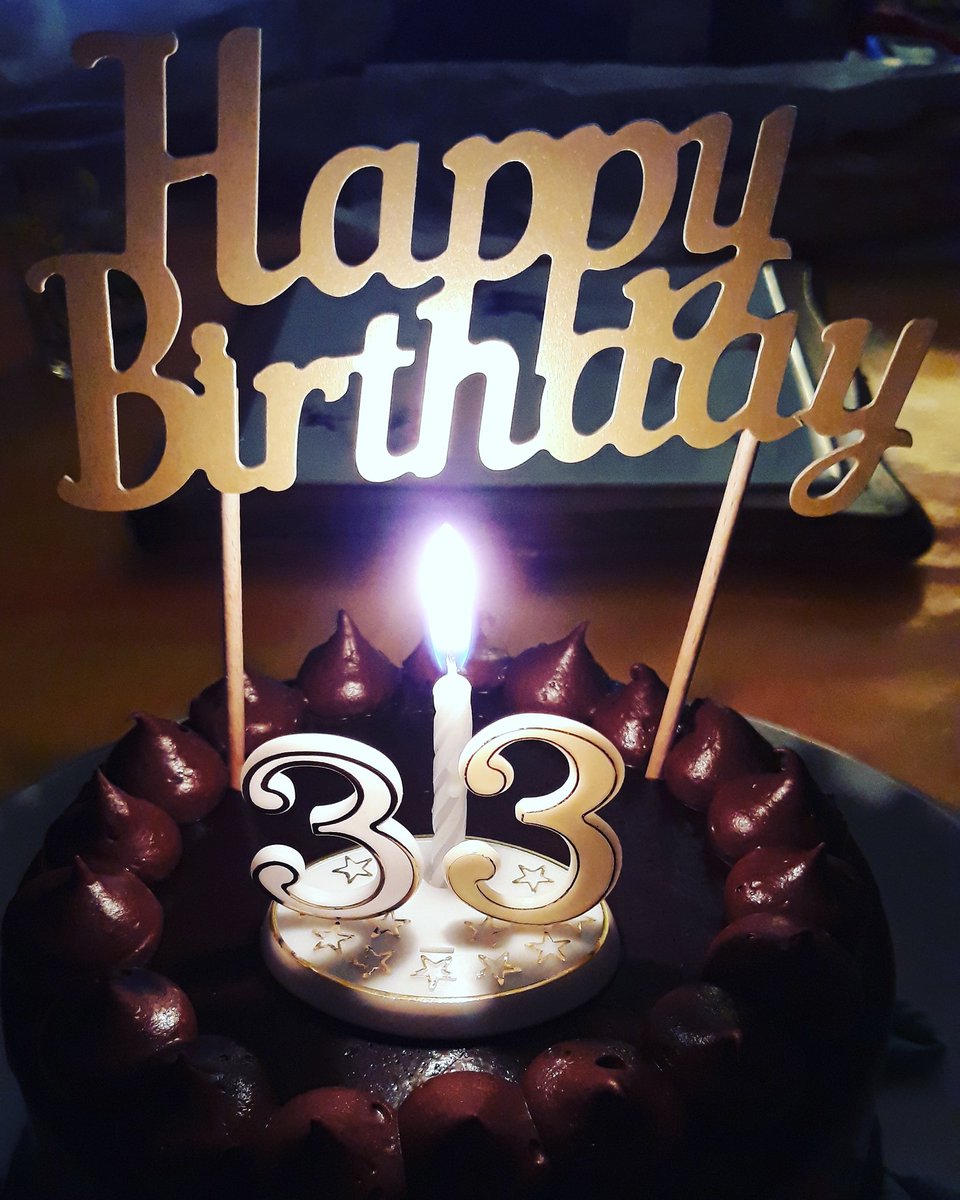 CelineRose tweet media