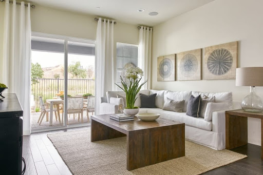 Unique features meet functional #design at Vida by Del Webb, a 55+ Gavilan Neighborhood. Interested in increased flexibility? There’s a floor plan for that! Love the idea of entertaining guests? The gathering rooms &amp; optional #patios have got you covered! bit.ly/2PrghkI