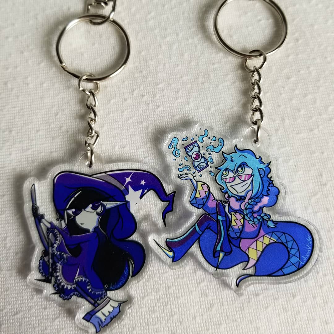 AshxenVinter's tweet photo. I finally made keychains :D
#art #ArtistOnTwitter #drawing #originalart #digitalillustration #ocdrawing #originalcharacter #oc #keychain https://t.co/n9kgzRsblR