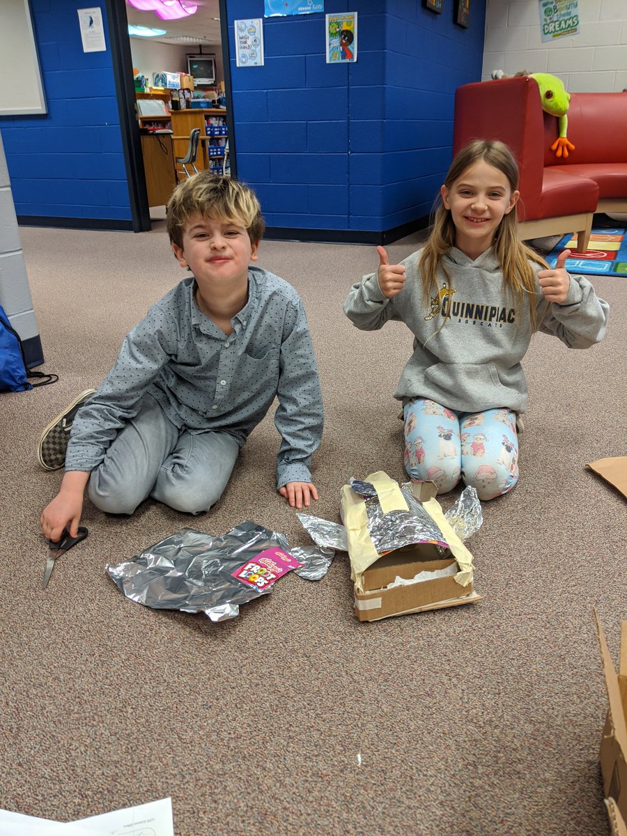 Gilbert4C's tweet photo. Schear Alien Houses @FHRRavens1 https://t.co/dADduNOqgR