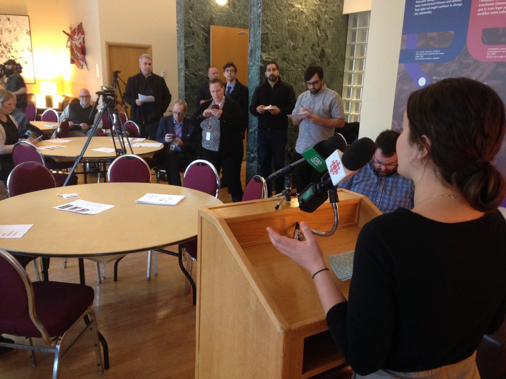 EcologyOttawa's tweet image. We spoke of diesel buses/trains, congestion charges, increase in fares and decrease of ridership at city hall today
#transitchallenge2020 @OttTransitRider @HealthTransport @freetransitott