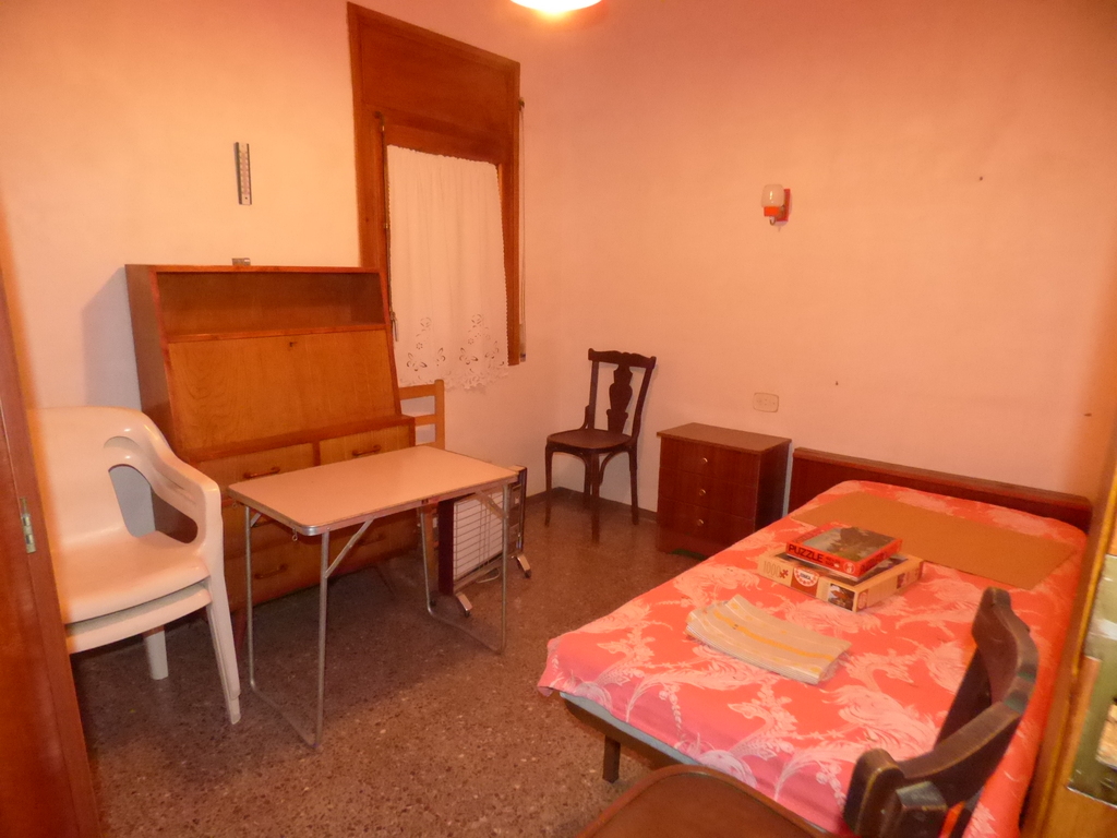 FinquesQuim's tweet image. Piso de origen económico con 3 habitaciones y con buenas vistas  🌳 🌊
preguntar por la referencia P1361  👉  qoo.ly/34trx9
finquesquim.com  ☎ 937613265-661406521