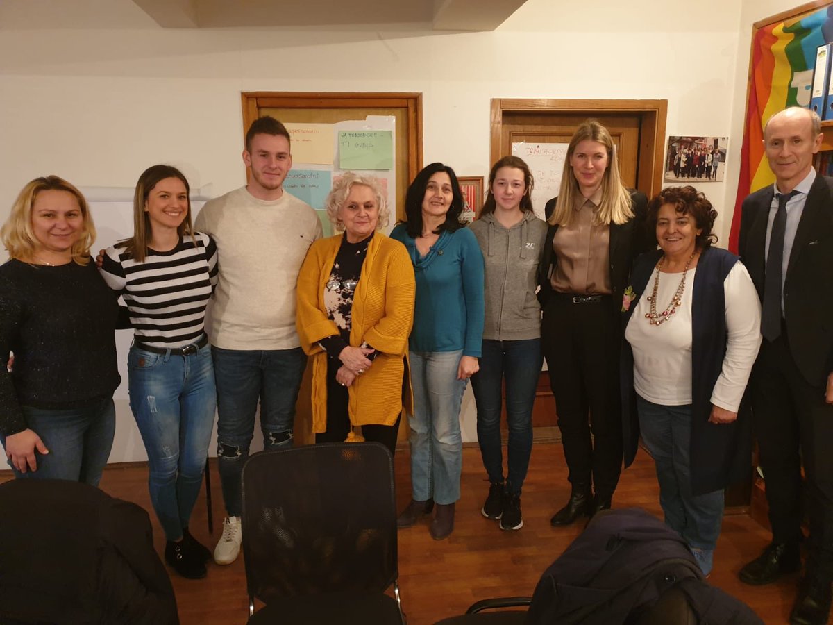jostromquist's tweet photo. Discussing impressive work regarding women’s rights and representationen and role of youth with long-term partner of Sweden, Forum Žena, in Bratunac. #FeministForeignPolicy #SwedenSupports @Kvinna_t_Kvinna https://t.co/oUxXmV07mR