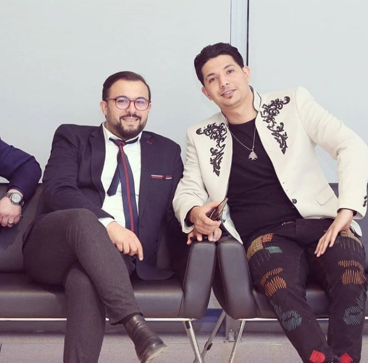 مع حبيبي عبدالله الكرد 🌹
@abdalahkourde
#ابراهيم_حدرباش