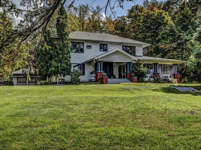 PhelpsOnTheLake's tweet photo. Want to tour the Historic Christiansen Home in Downtown Phelps? Well this Sunday is your chance! Old World Charm Bed and Breakfast is opening their doors for guided tours Sunday March 15th from 1pm to 4pm!  https://t.co/Mu9mAEcuFy
#PhelpsOnTheLake #PhelpsWI #PhelpsHistory https://t.co/oF6OIZBdM5