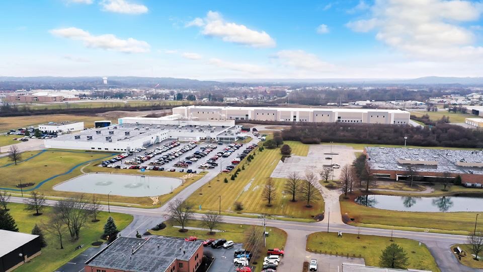 OvalRoomGroup's tweet photo. We can take a rainy day and transform it into weather conditions that are picture perfect! Here's the Drone work we developed for Db Solutions' Industrial Spec Building located in Hamilton, OH.
#OvalRoomGroup #Drone #ImageEnhancement #dbsolutions #CommercialRealEstate https://t.co/Hpxj5zQUjr