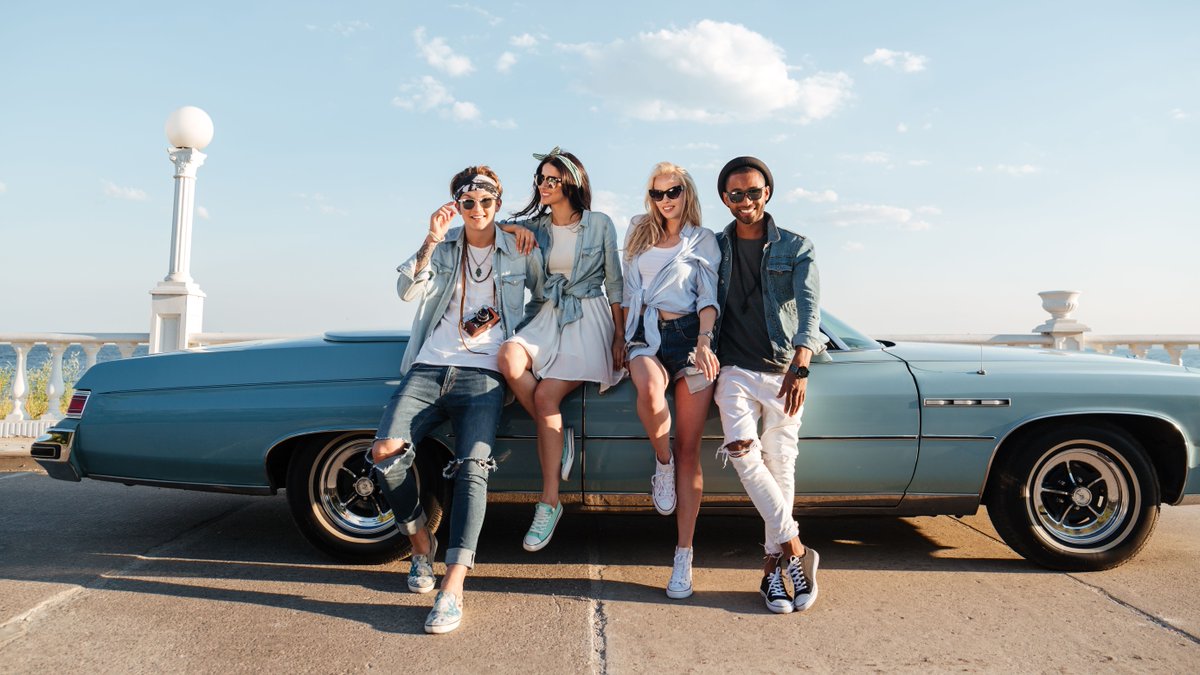 Leave your car safe in our care while you explore #Houston &amp; receive a $25 gas card with booking our 'Cars Eat Free' package! 🅿️ 💰 #houstonmarriott #hoteldeals bit.ly/346r8Dm