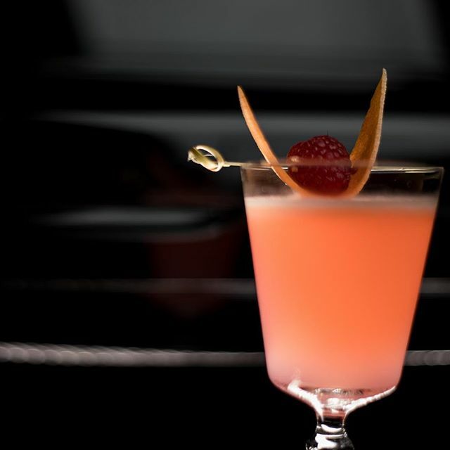 ALL NIGHT HAPPY HOUR
Join us every Tuesday for guest bartenders marking amazing cheap drinks with guest liquor brands while eating food from popup chefs and dancing to amazing music spun by DJ Jotwaxx and The Family Tree... TUESDAYS!! ⚡️ ift.tt/33eo1d2