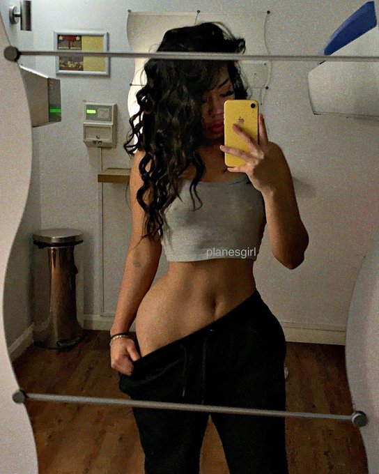 🐾&hearts;️ https://t.co/PqCMlUF3tg<a href="/tag/planesgirl"class="tags"><span>#planesgirl</span></a>