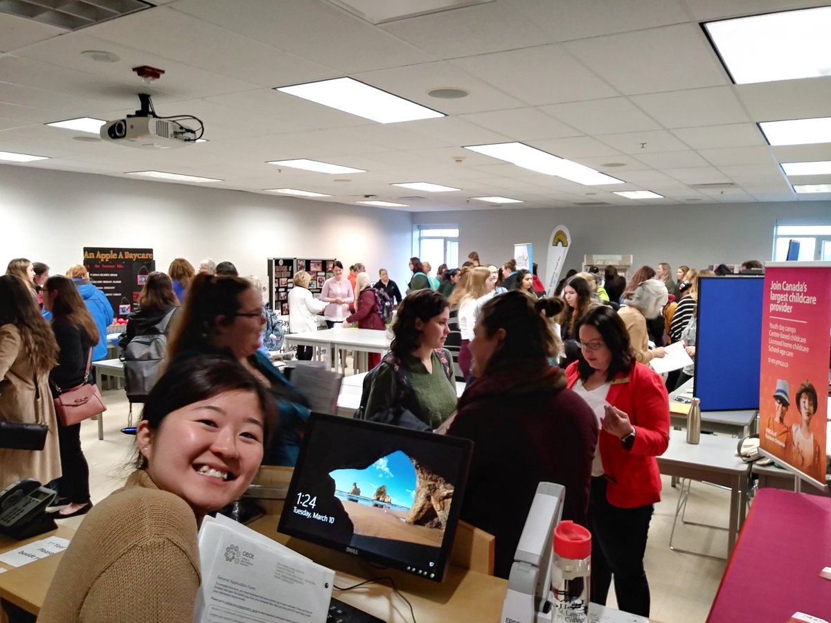 slc_ece's tweet photo. Job fair for #ECE at #SLC! #CareerReady #ProudtobeSLC https://t.co/vCm2QRo2W7