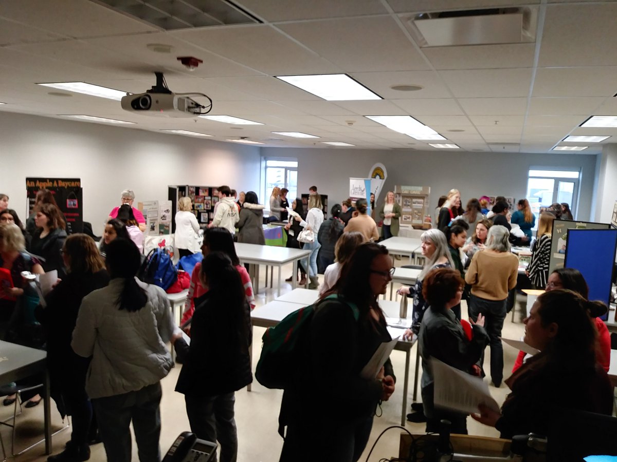 slc_ece's tweet photo. Job fair for #ECE at #SLC! #CareerReady #ProudtobeSLC https://t.co/vCm2QRo2W7