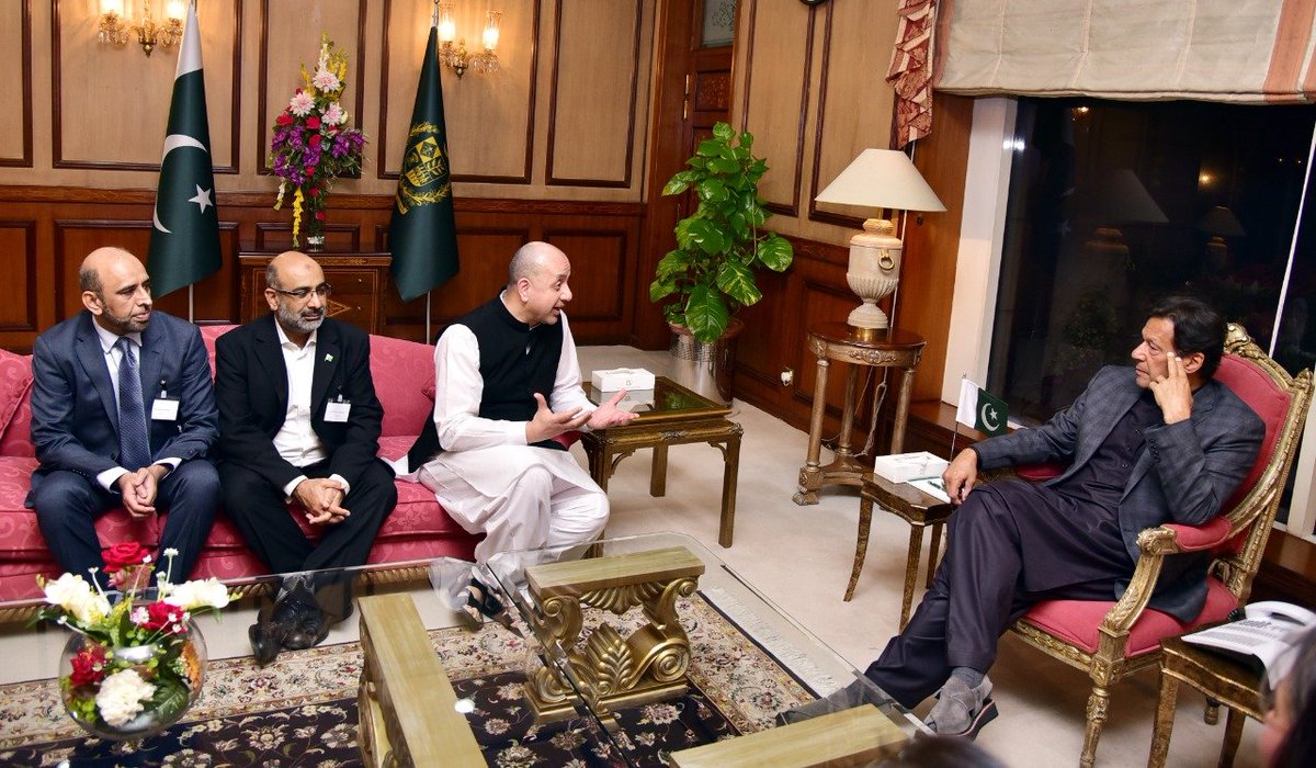 jawwad_darr's tweet photo. Thank you to @ImranKhanPTI who met Pakistani Academics from @UPSIGN_Network with @UKRI_News @GCRF @FaradayInst @HECpkofficial @pkBritish @CUIofficial @CommonPurpose & @FinMinistryPak delivering Global Development Workshops 2020 for new UK-Pakistan consortia
#PK2020 #UPSIGN2020 https://t.co/NOhQwRorgj