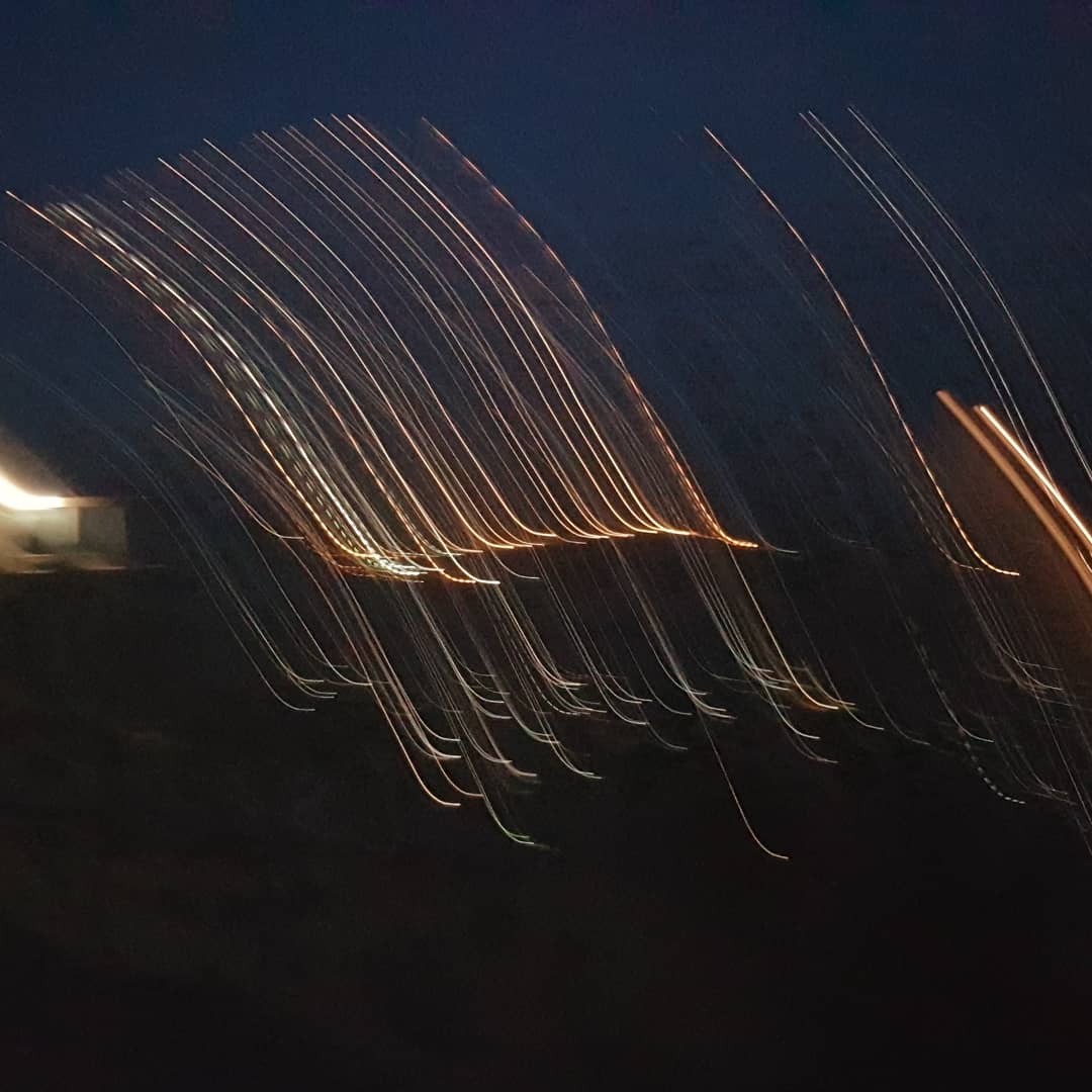 ayleeshaan's tweet photo. Captured while moving. Lights made some different types of patterns.
#differentclicks https://t.co/779OioZ3Tc