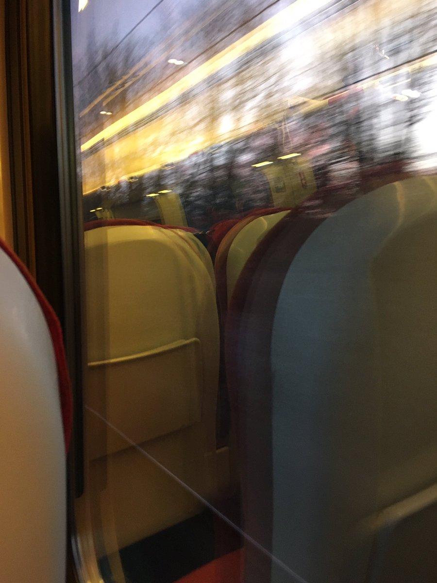 TextArtist's tweet photo. After a fab day @mimauseful I’m off to Birmingham to slaughter one of @Weeannabee ‘s metaphoric sacred cows at her invitation as part of her @mac_birmingham @DASH_ARTS curatorial residency #disability #curator #annaberry https://t.co/6n4AKLfAWS
