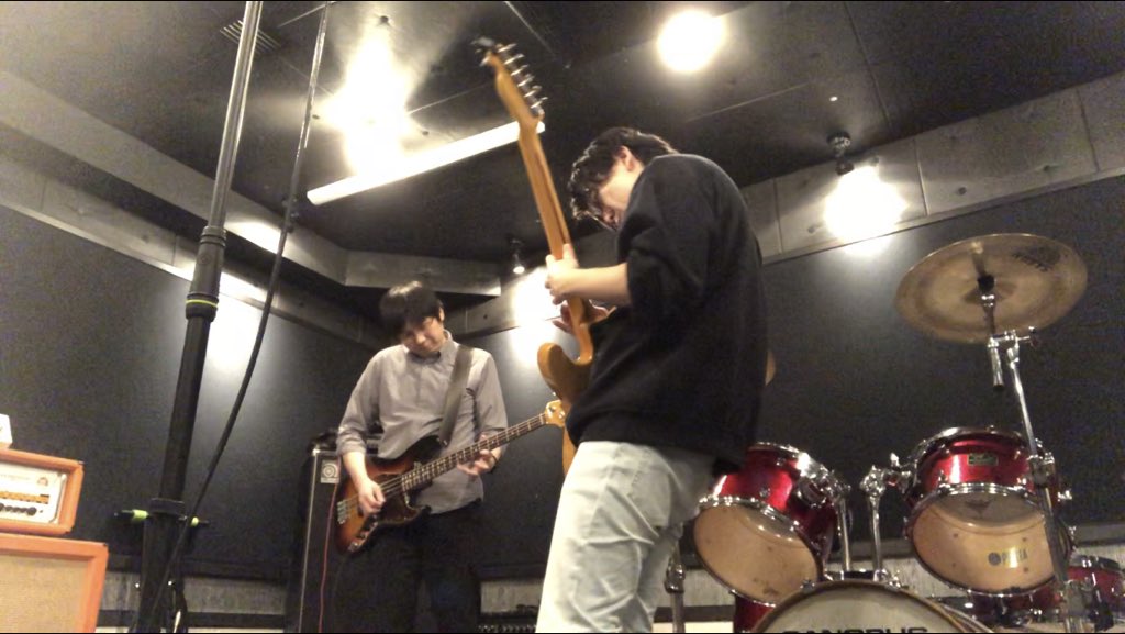 ARaW_BAND's tweet photo. 先日は久しぶりのスタジオでした🎸 https://t.co/AUnSOJnZhI