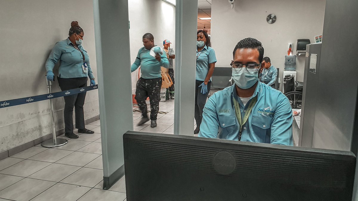 tocumenaero's tweet photo. Aeropuerto Internacional de Tocumen intensifica medidas sanitarias ante primer caso de COVID-19. https://t.co/jSB4CoLXKs