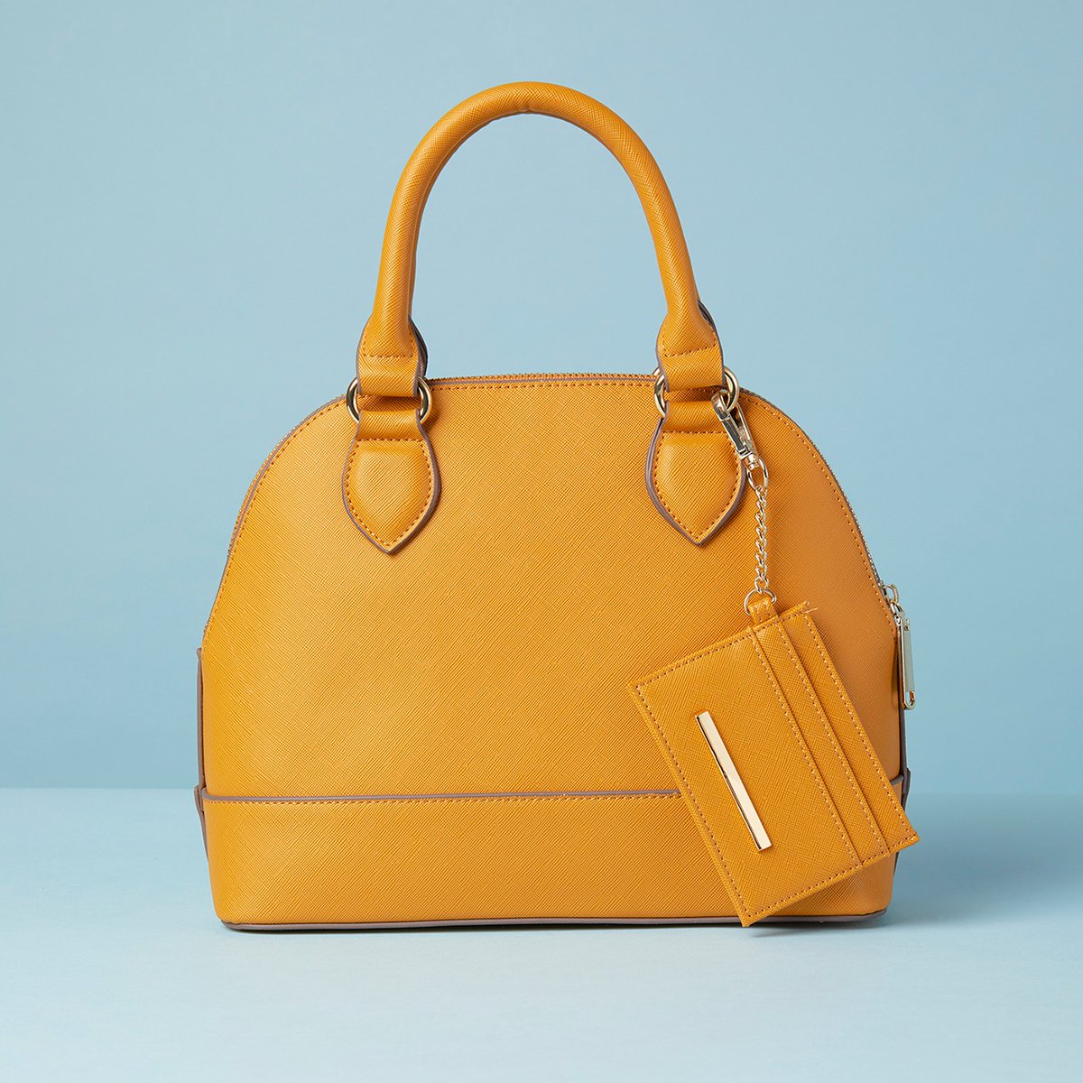 Break out a new bag without breaking the bank. Handbags from $24.99. #LoveMarshalls