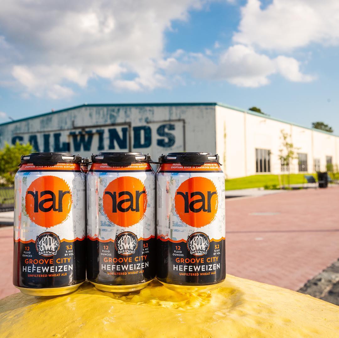 Night Shift Distributing (@nsdistro) on Twitter photo The sun is shining and there is no better time to crack open a can of Groove City from <a href="/rarbrew/">RAR Brewing</a>. Pouring a hazy golden-yellow, this Hefeweizen has spiced notes of banana and clove. The sun is shining and there is no better time to crack open a can of Groove City from <a href="/rarbrew/">RAR Brewing</a>. Pouring a hazy golden-yellow, this Hefeweizen has spiced notes of banana and clove.