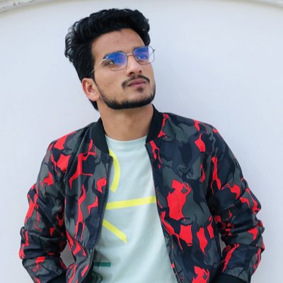 mR.jvd tweet media