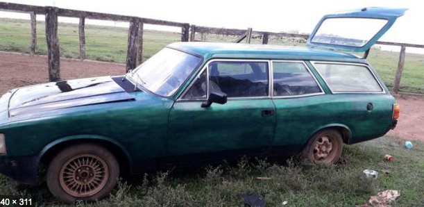 mauriciopereira's tweet photo. "A Loira da Caravan" é baseada em fatos (praticamente) reais, é #sudeste profundo.
Tá no meu disco #pramarte (q tem #trovoa).
Ouve: https://t.co/g2OFokWYG7
Se me pedirem - muito - eu toco ela no show #outonoMICRO, esse sábado no #Gansaral.
INGRESSOS: https://t.co/n9JJTXqQFQ https://t.co/5p4YDv0DX6