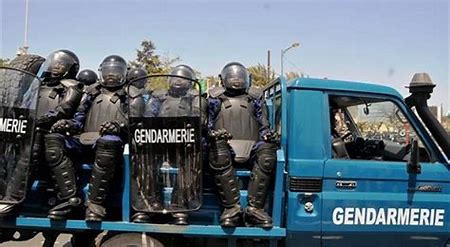 sallah_assan's tweet photo. I strongly condemn the #Senegalese #Gendarmerie officers #invasion and kidnapping of Sulayman Trawally, a native of Garawol Kuta village in the Kantora District, URR (#Gambia) on Sunday, 8th March 2020. Their action is a ##violation of the #international #law https://t.co/KsBIYgUVQF