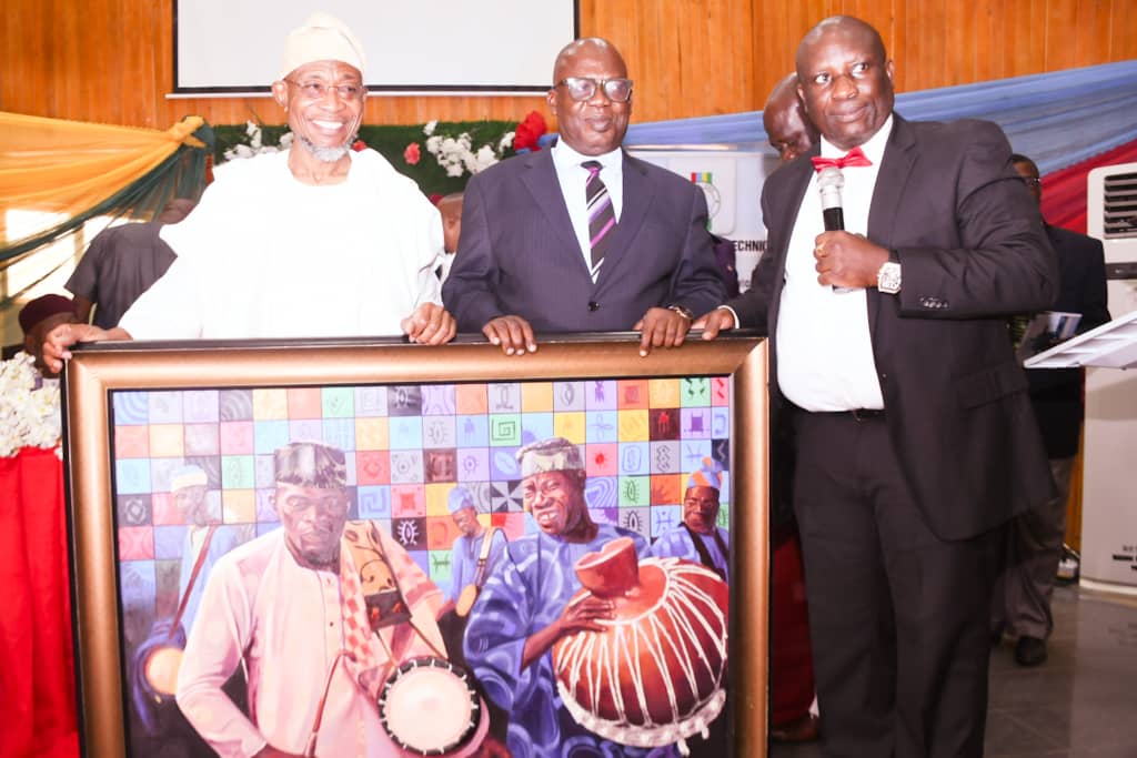 OsunProgressiv's tweet photo. Minister of Interior, the Guest Speaker, Ogbeni @raufaregbesola, Executive Secretary National Board for Technical Education, Dr Masud Kazaure, Recptor Lagos State Polytechnic, Mr Oluyinka Sogunro,  during the 27th Convocation Lecture/Exhibition of the Lagos State Polytechnic. https://t.co/GZeLFXdfn5
