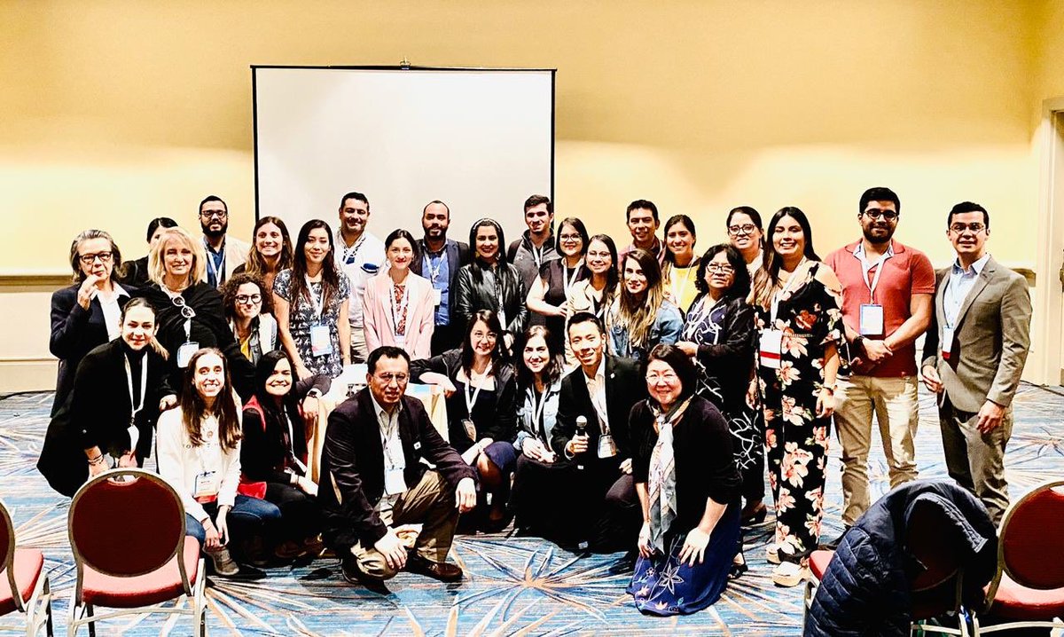 AbascalMyriam's tweet photo. 📍De regreso a casa, después de una provechosa 📚semana en #ISPRM2020 - #AAP2020
con nuestros colegas a nivel mundial especialmente #AMLAR. Deseándoles éxito 💪🏼a cada uno en su vida profesional 👩🏻⚕️👨🏻⚕️ https://t.co/saZyerk0Uv