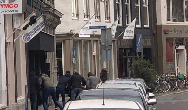 Doorbraak in steekpartij Haagdijk: twee mannen melden zich -..