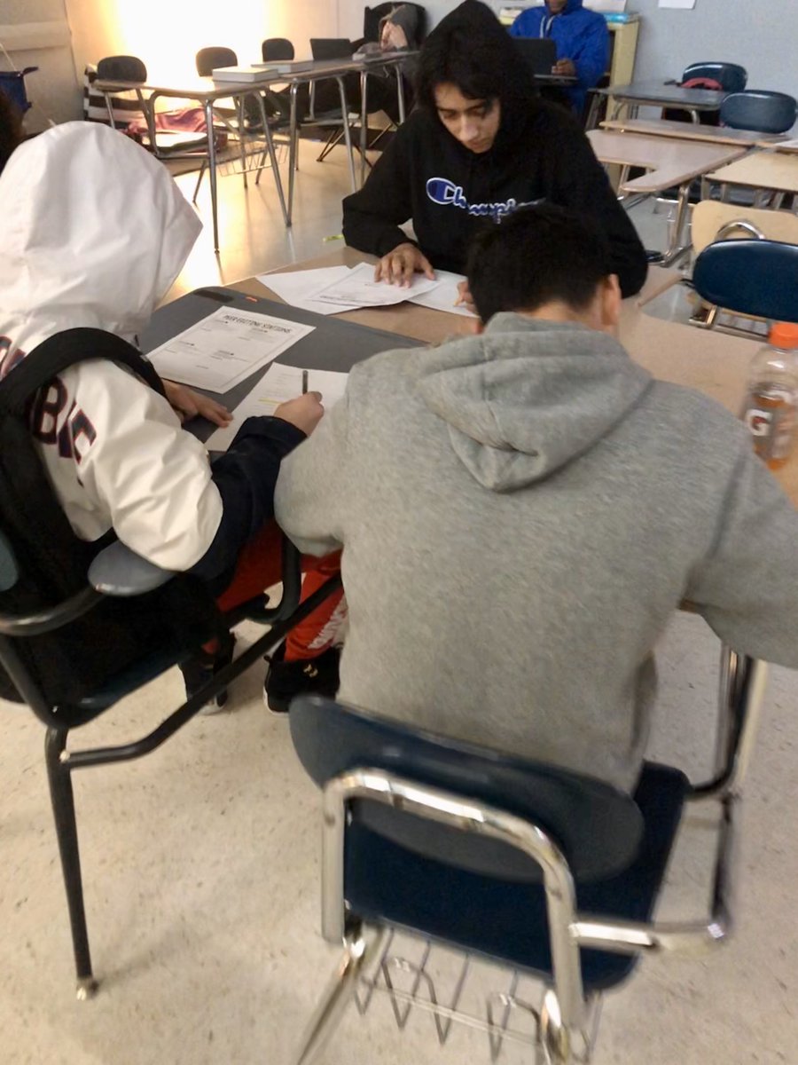 MsClintonSHS's tweet image. CP 9 excelled at peer editing rough drafts today! #argumentwriting