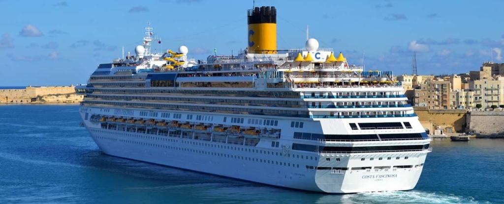 portofrome's tweet photo. Costa Cruises suspends travel to the Mediterranean https://t.co/YTm00vaf0o https://t.co/q7G24vYs0W