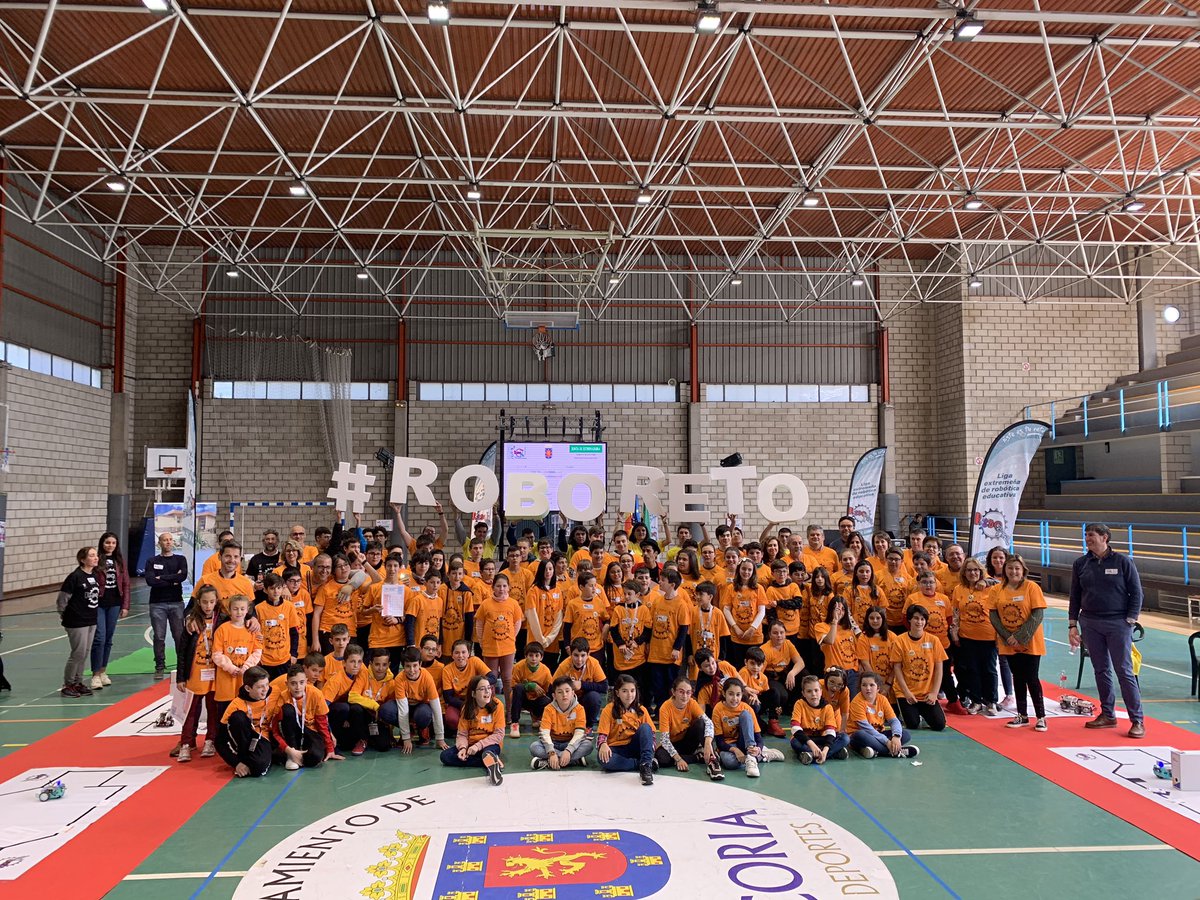 jgrisalvo's tweet photo. #roboreto en el @cpr_coria finalizado y con resultado increíble. Hoy ha ganado la convivencia y la colaboración 👍🏻🤖 Por cierto #nosvamosalafinal 👍🏻 https://t.co/JSvGrRFAer