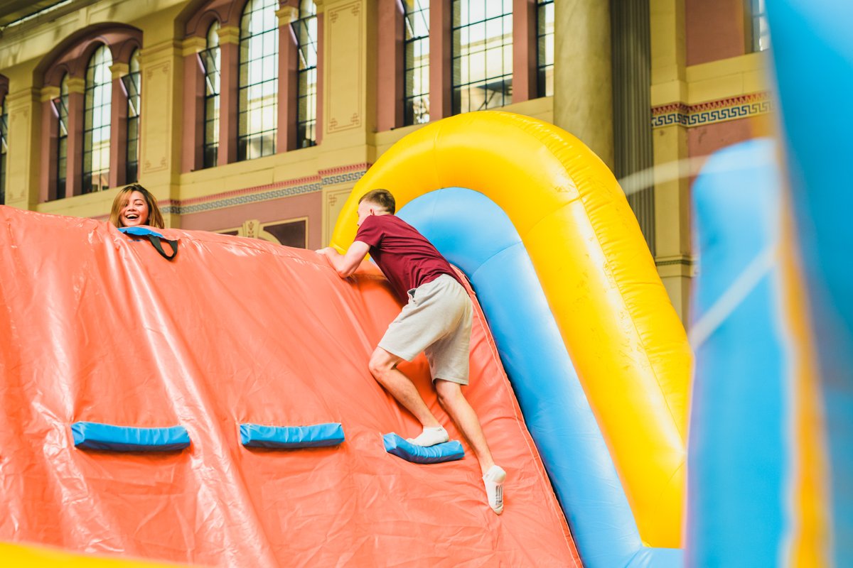 TheMonsterUK tweet media