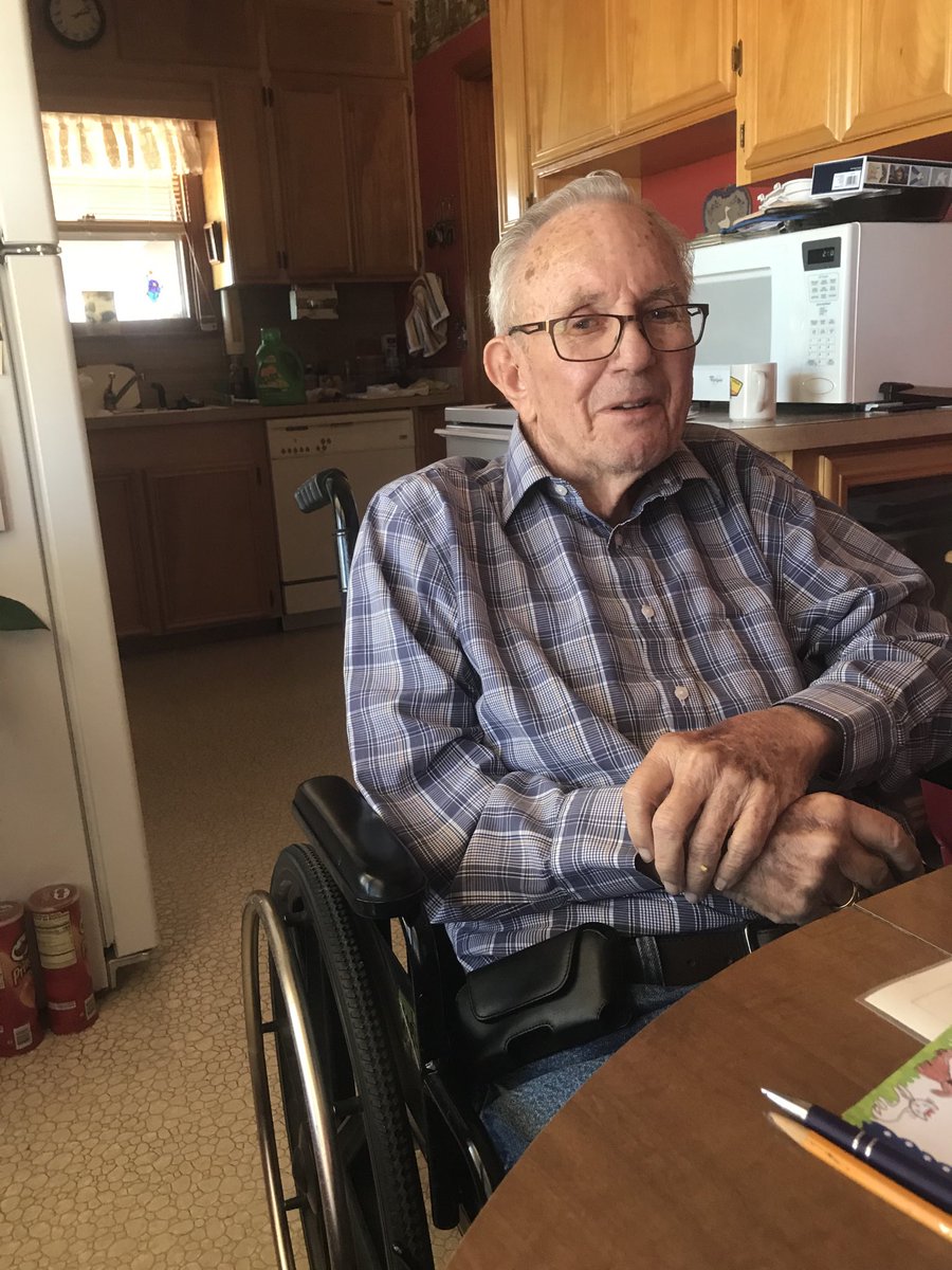 olddonlee's tweet photo. 91 year old PeePaw has renewed his drivers license and has tires with good tread. Beware. https://t.co/KISBdksE4F