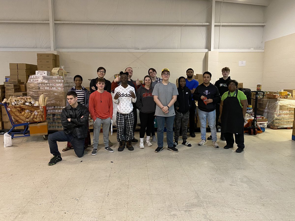 MellyAMo's tweet photo. We had a great morning at the Salvation Army! @BGHSPurplesNews Senior Take the Lead Day was a success! https://t.co/L8Gd45H6jK